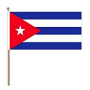 Kuba-Fahne-Holzstab-mieten-Deko